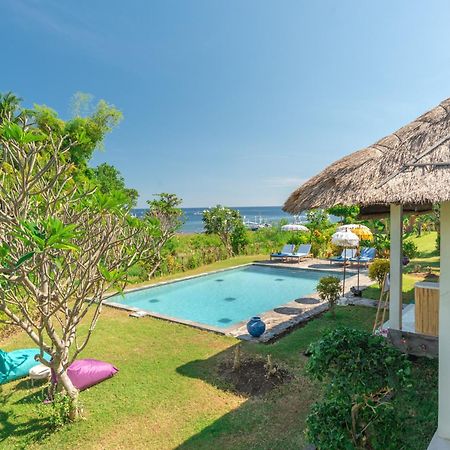 Absolute Beach Front Villa Umeanyar Eksteriør billede